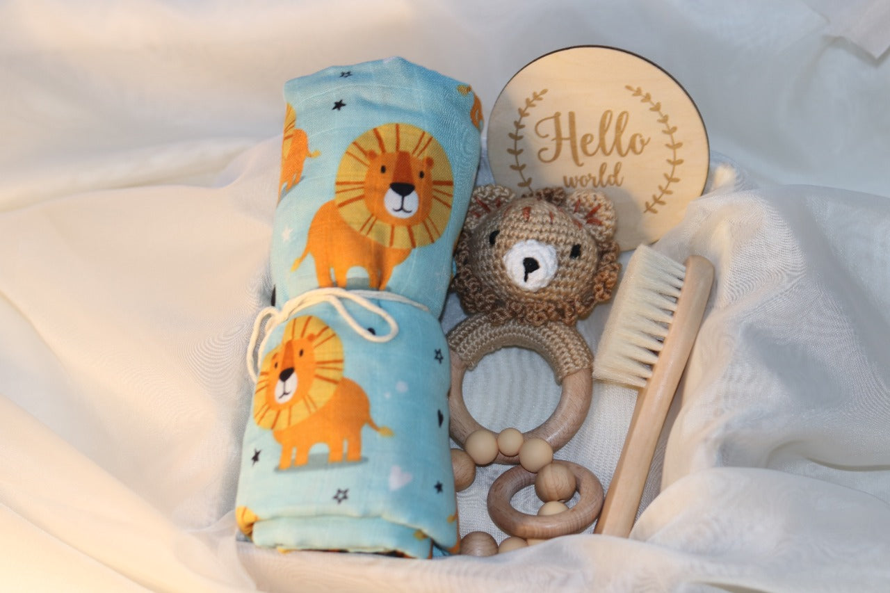 Newborn Swaddle Set